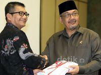 Azwar Abubakar Raker dengan Komisi II