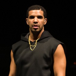 Duh, Drake Batalkan Konser dalam Hitungan Jam