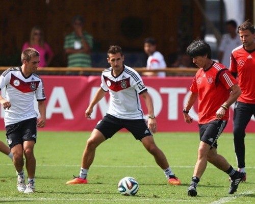 Loew Berharap Wasit Tampil Prima