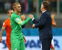 Cannavaro Sebut Van Gaal Tidak Hormati Cillessen