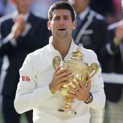 Kemenangan yang Emosional untuk Djokovic