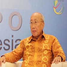 Sofjan Wanandi Awasi Produksi Smartphone 4G Made in Batam