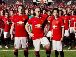 Logo Chevrolet Resmi Nempel di Jersey Setan Merah