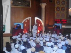 Di Depan Prabowo, Arifin Ilham: Sarung Rp 16 Ribu, yang Penting Istri Dua