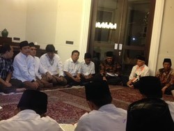 Hatta Minta Pilpres dilakukan Dengan Tenang dan Damai