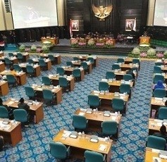 Gerindra Doakan Jokowi Tetap Jadi Gubernur, PDIP: Kita Lihat 9 Juli