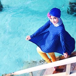Tips Memilih Baju Renang untuk Hijabers