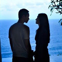 Junot dan Raline Shah Intim di Foto Perdana Supernova