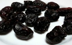 Ajwa, si Hitam Mungil yang Populer sebagai Kurma Sang Nabi