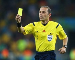 Wasit Turki Pimpin Belanda vs Argentina