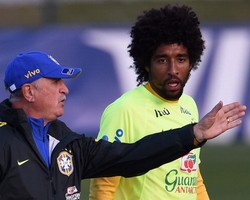 Thiago Silva: Dante Siap Buktikan Diri