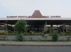 Pemudik di Bandara Juanda Tahun Ini Diperkirakan Naik 5%