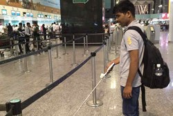 Bantu Tunanetra, India Ciptakan Tongkat Berteknologi Ultrasound