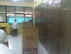 Pilpres, TPS Masih Gunakan Bilik Suara Kardus