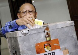 Pramono Edhie Senang Bisa Nyoblos Pilpres untuk Pertama Kali