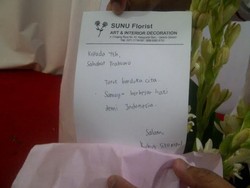 Ruhut Sudah Bantah, Ada Karangan Bunga Duka Cita ke Rumah Polonia Catut Namanya