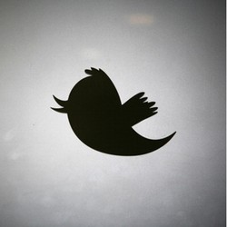 Jokowi vs Prabowo Adu Kuat di Trending Topic Twitter