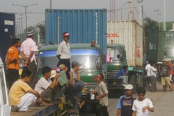 Presiden Terpilih Diminta Perbaiki Infrastruktur Logistik
