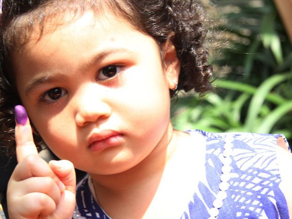 Lucunya Amora Ikut Nyoblos!