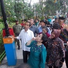 Di TPS Risma, Suara Jokowi-JK Kalahkan Prabowo-Hatta