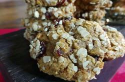 Resep Kue: Cranberry Oatmeal Cookies