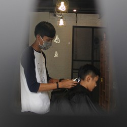 Barbershop, Tempat Potong Rambut Para Gentleman