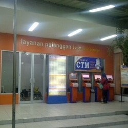 Stasiun Senen Kinclong, Demi Penumpang KA Ekonomi