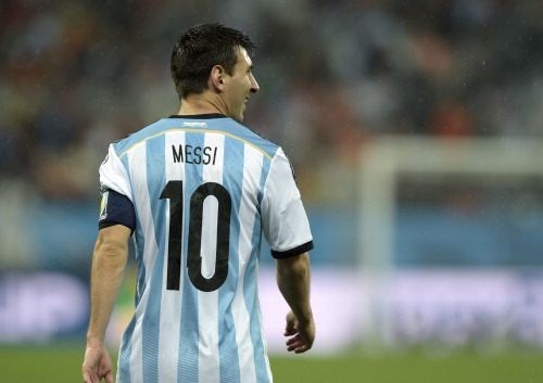Selangkah Lagi Messi Menuju Keabadian