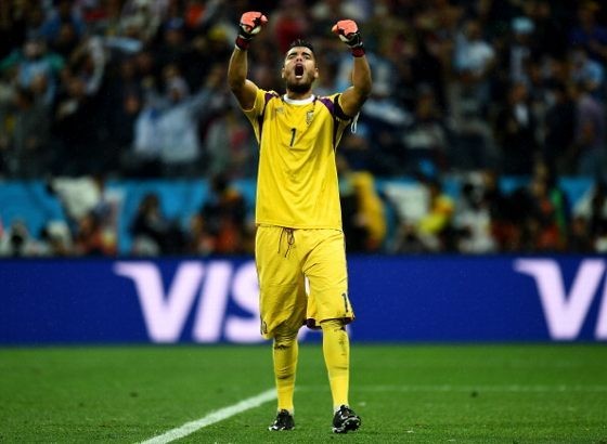 Setelah Maradona, Kini Romero yang Dapat Julukan Tangan Tuhan