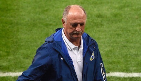 Scolari Diserang Agen Neymar