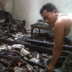 Sebuah Rumah Bantuan Kemenpera Ludes Terbakar