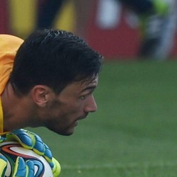 Lloris Masih Lima Tahun Lagi di Tottenham