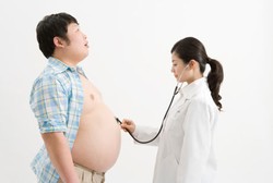 Kalau Sudah Ekstrem, Gemuk Bisa Lebih Bahaya dari Rokok