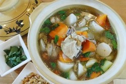 Agar Berat Badan Tetap Stabil, Konsumsi Sup Hangat Ini Saat Berbuka Puasa