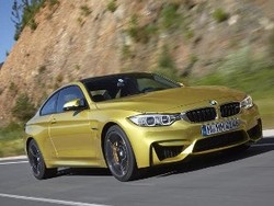 BMW Resmi Kenalkan M3 dan M4 Coupe Mulai Rp 1,6 Miliaran