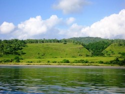 Mengintip Indahnya Pesisir Alor