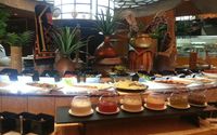 Beragam Sajian Timur Tengah Hadir di The Ritz-Carlton Jakarta