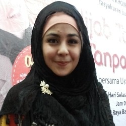 Risty Tagor Larang Anak Terjun ke Dunia Hiburan