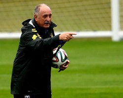 Federasi Sepakbola Brasil Diklaim Masih Dukung Scolari