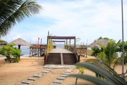 Unik! Ratusan Mata Air Tawar di Pinggir Pantai Wakatobi