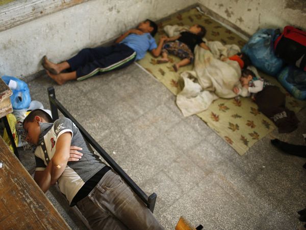 Warga Gaza Mengungsi