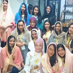 Jelang Malam Puncak, Finalis Abnon 2014 Kunjungi Pondok Pesantren