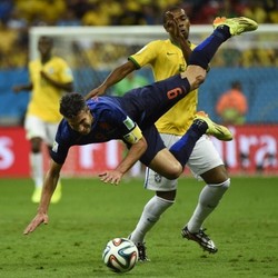 Brasil, Sudah Jatuh Tertimpa Tangga