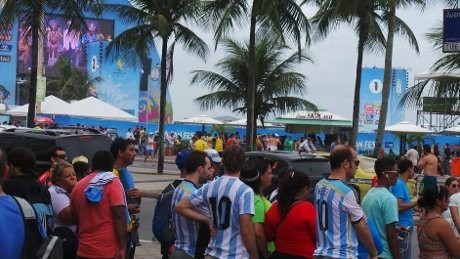 Ketika Suporter Tango Menguasai Rio