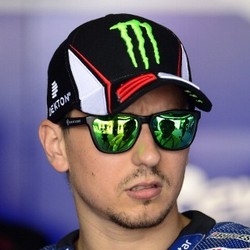 Lorenzo: Lap Pertama Akan Penting