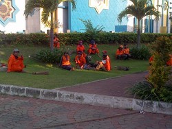 Cerita Ahok Menyindir Petugas Dinas Kebersihan yang Asal Bapak Senang