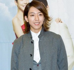 Korean Style: Pria-pria Korea Berambut Panjang, Yay or Nay?