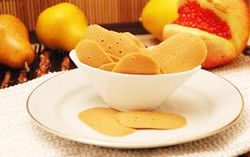 Yuk, Bikin Sendiri Lidah Kucing Keju untuk Lebaran!