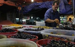 di Irak Kualitas Makanan Turun dan Harga Naik Akibat Konflik Berkepanjangan