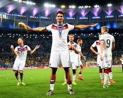 Jerman Juara, Hummels: Serasa di Planet Lain